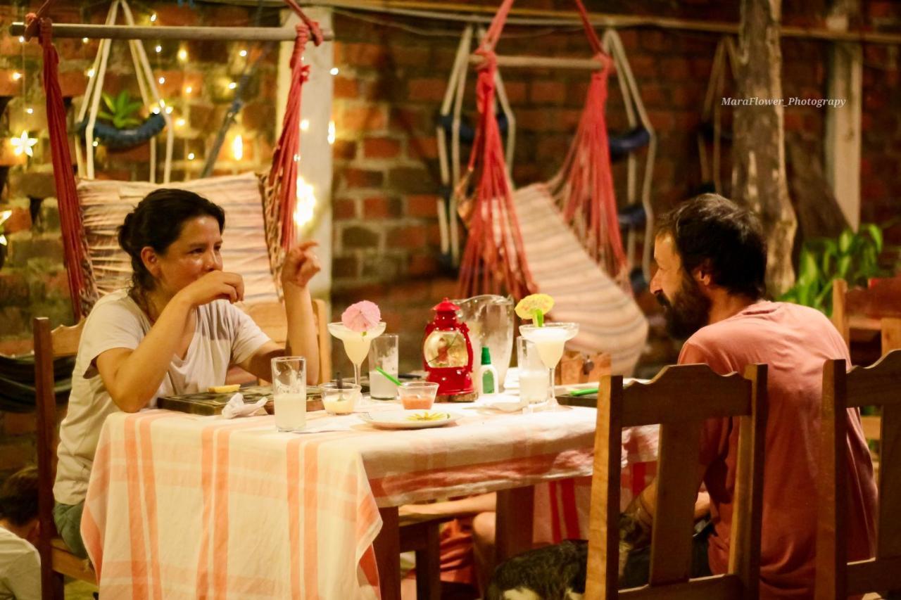 Perezoso Hostel 루레나바케 외부 사진